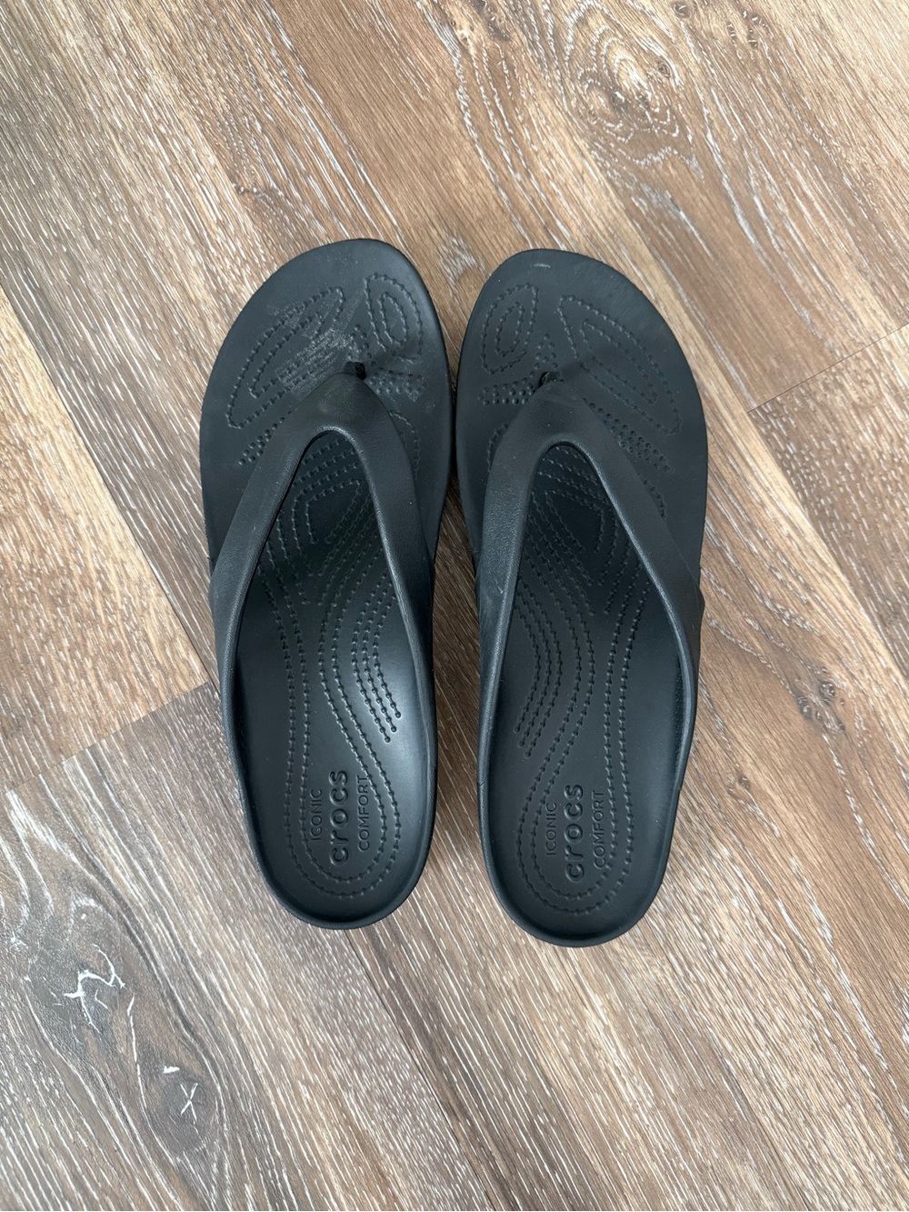 CROCS Black Women's Foam Thong Sandals